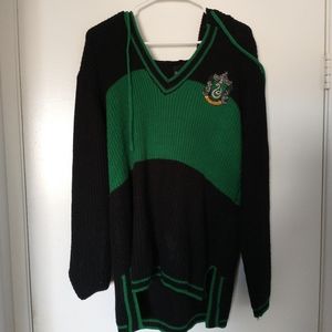 XL Hooded Slytherin Sweatshirt